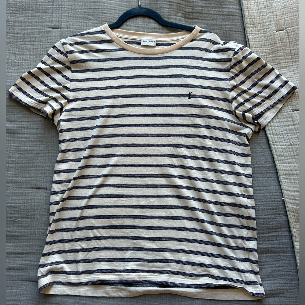 Like new men’s Saint Laurent casual tee shirt. Size L but runs small